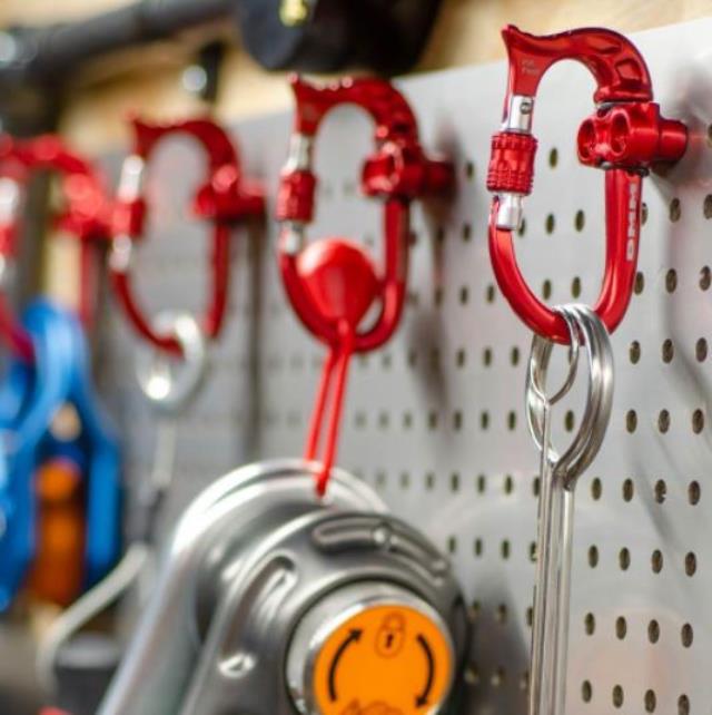 DMM MICRO VAULT GOLD